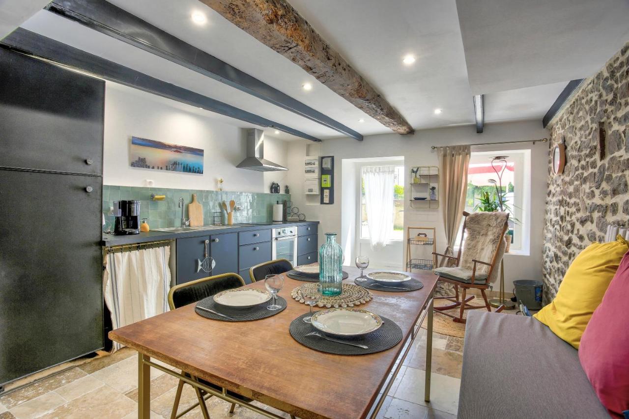La Quinardais - Charmante Maison Avec Terrasse Saint-Samson-sur-Rance Exteriér fotografie